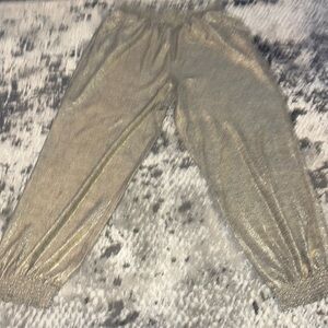 Anthropologie Size LP Metallic Elastic Waist Jogger
Pants Size LP (GOLD)